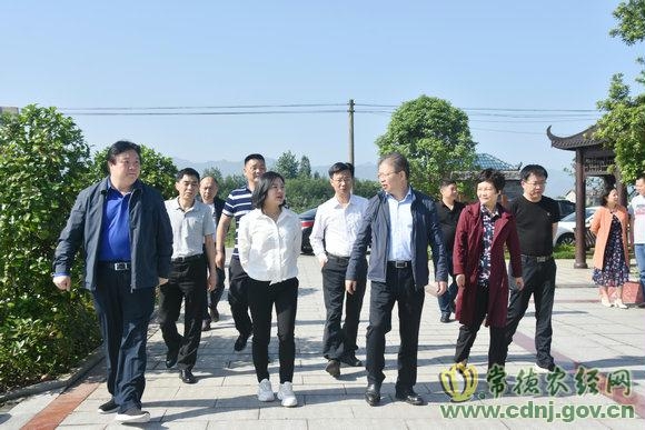 省农业农村厅副厅长唐道明来常德调研高标准农田建设工作