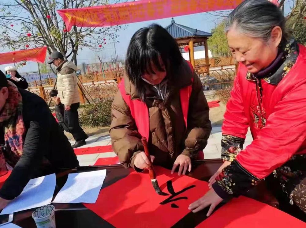 5f6b20d229f64dd3a63873edd6e5c603.jpg 5f6b20d229f64dd3a63873edd6e5c603.jpg