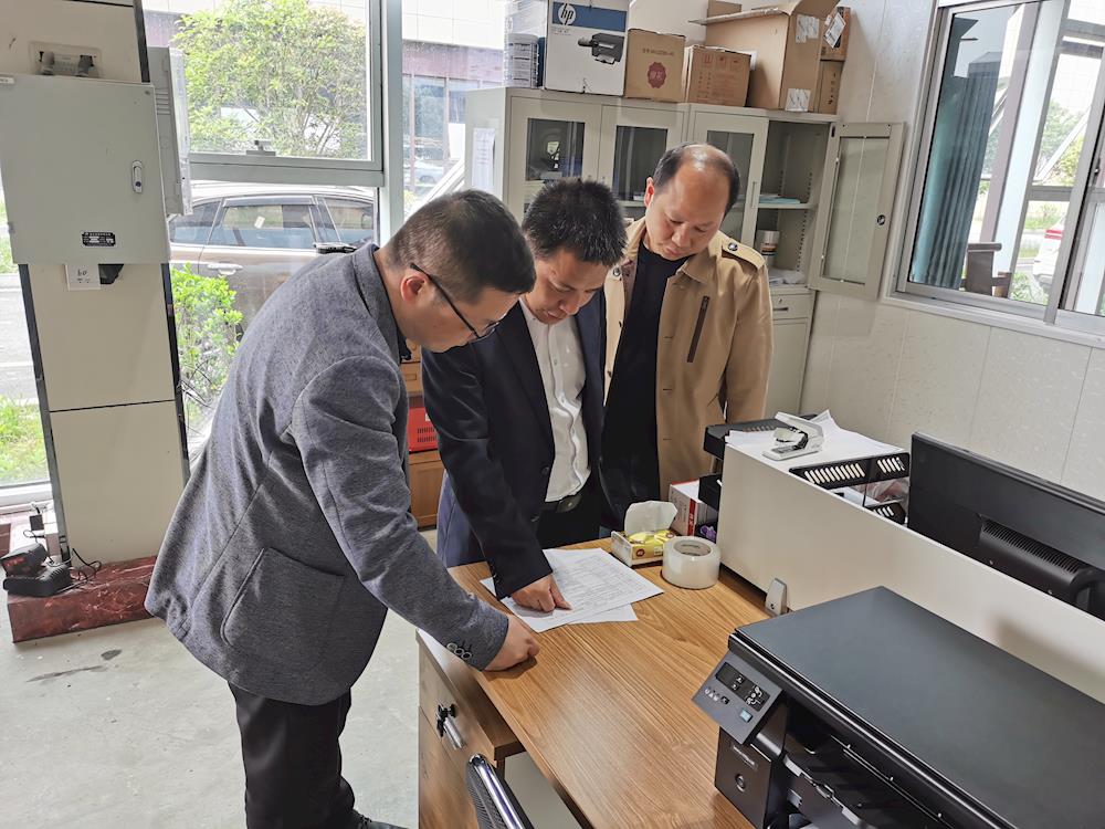 837c8c0687f649f7936d54a9d33d0c64.jpg 837c8c0687f649f7936d54a9d33d0c64.jpg